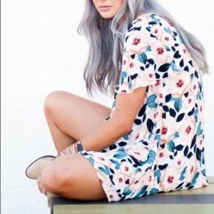 Steel magnolia Kylie mini